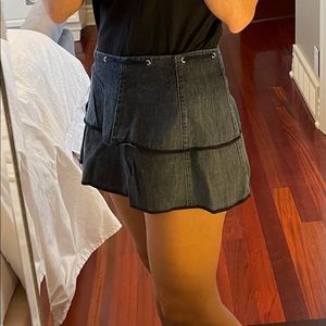 Jean mini skirt. Size 5. Blue asphalt.
